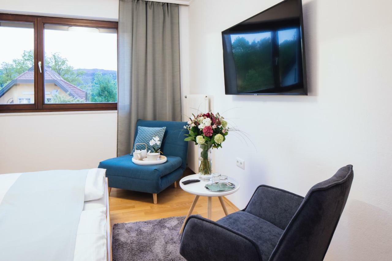 Pension Auszeit Velden Фельден-ам-Вёртер-Зе Экстерьер фото